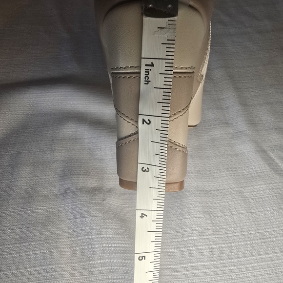 Madden Girl Flex Patchwork Ankle Boots – Size 8M - Picture 9 of 9